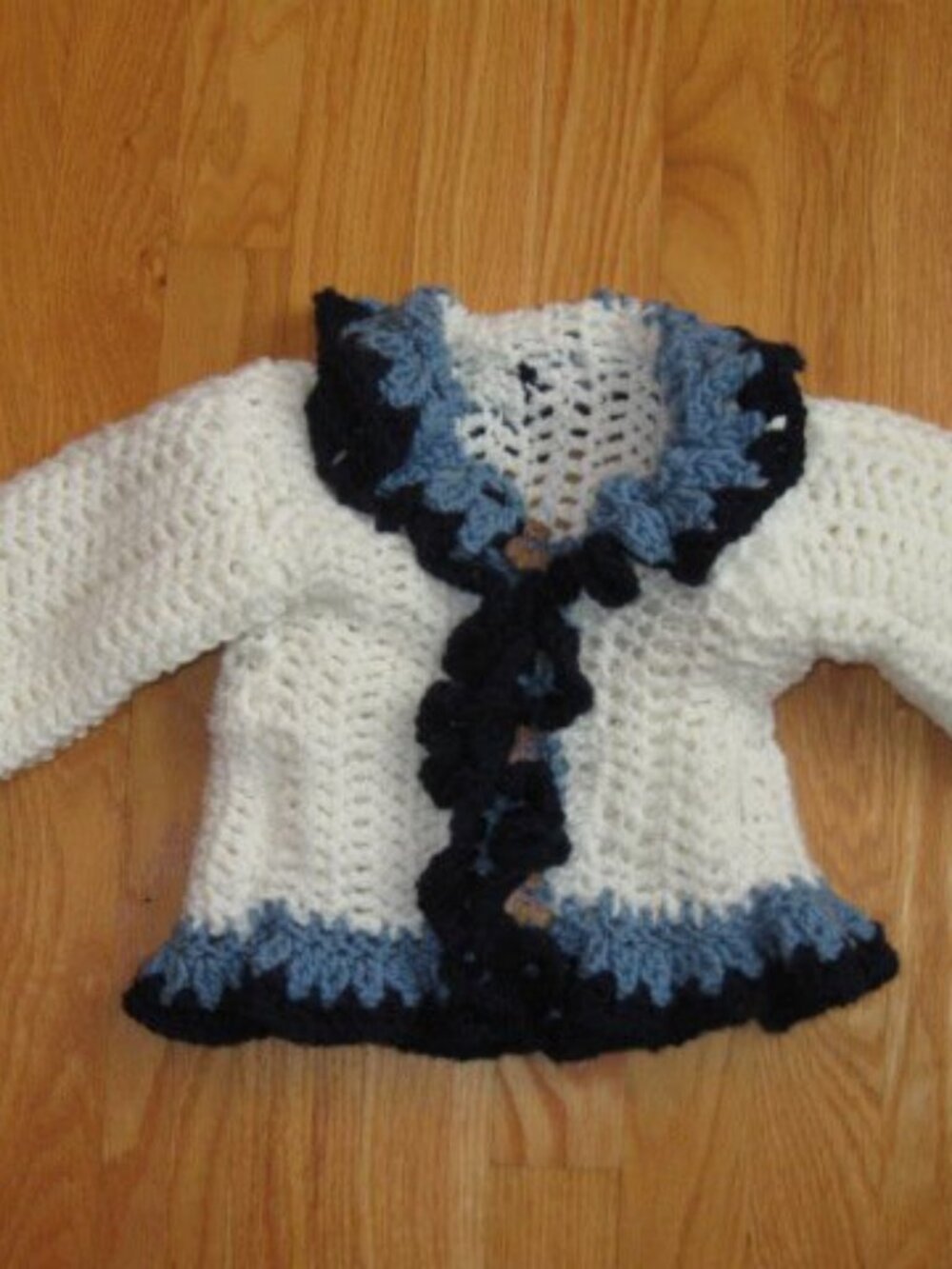 HANDMADE CROCHETED SWEATER GIRLS SIZE 12 MONTHS IVORY & BLUE VINTAGE HEIRLOOM